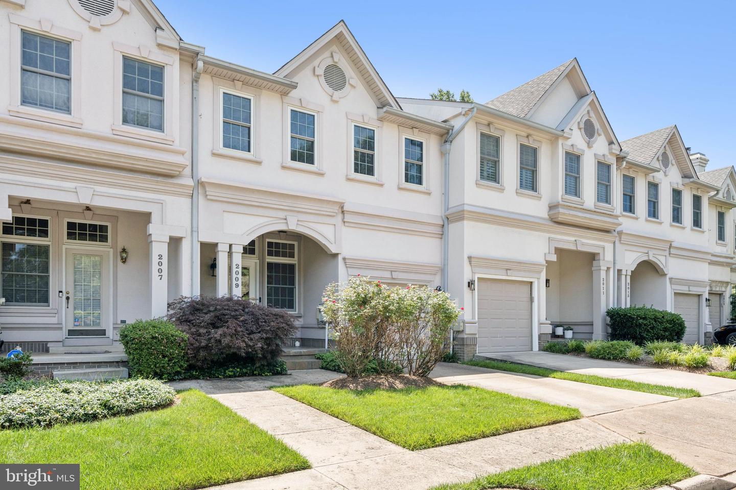 2009 MAGARITY CT, FALLS CHURCH, Virginia 22043, 4 Bedrooms Bedrooms, ,3 BathroomsBathrooms,Residential,For sale,2009 MAGARITY CT,VAFX2248806 MLS # VAFX2248806