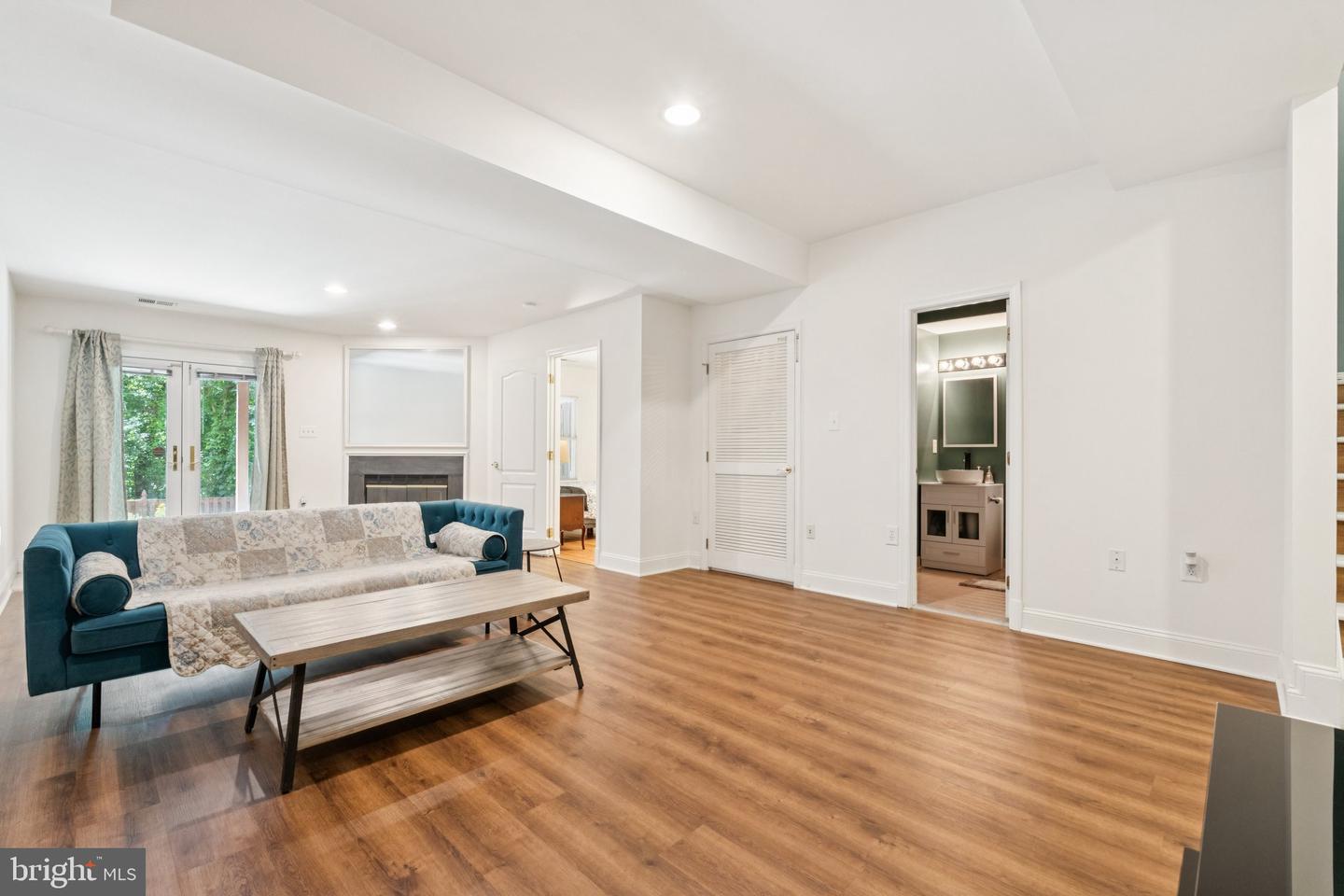 2009 MAGARITY CT, FALLS CHURCH, Virginia 22043, 4 Bedrooms Bedrooms, ,3 BathroomsBathrooms,Residential,For sale,2009 MAGARITY CT,VAFX2248806 MLS # VAFX2248806