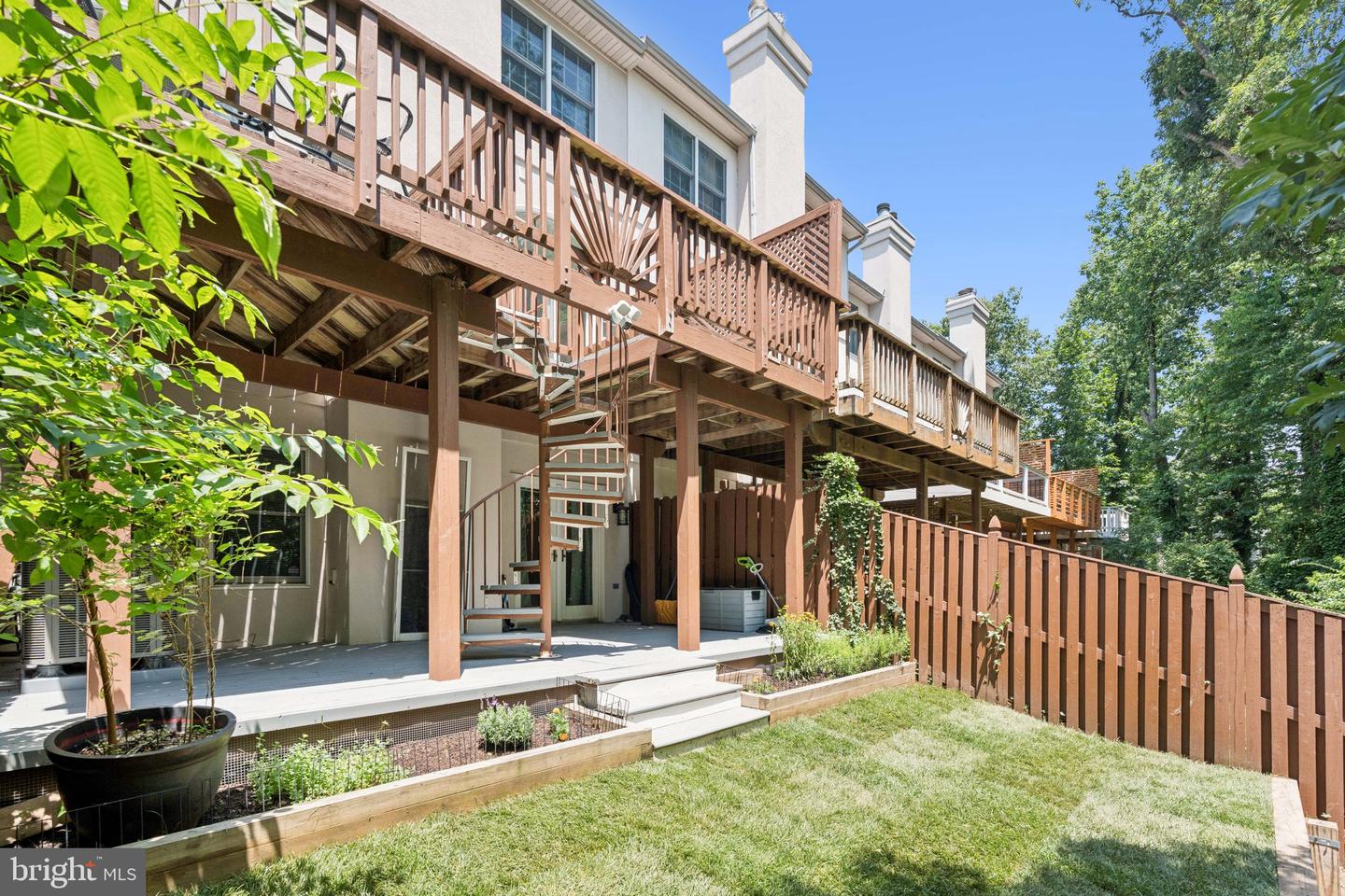 2009 MAGARITY CT, FALLS CHURCH, Virginia 22043, 4 Bedrooms Bedrooms, ,3 BathroomsBathrooms,Residential,For sale,2009 MAGARITY CT,VAFX2248806 MLS # VAFX2248806