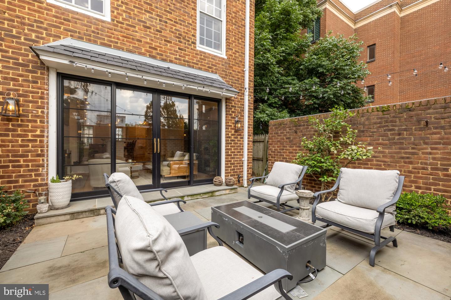 421 S SAINT ASAPH ST, ALEXANDRIA, Virginia 22314, 4 Bedrooms Bedrooms, ,3 BathroomsBathrooms,Residential,For sale,421 S SAINT ASAPH ST,VAAX2046668 MLS # VAAX2046668