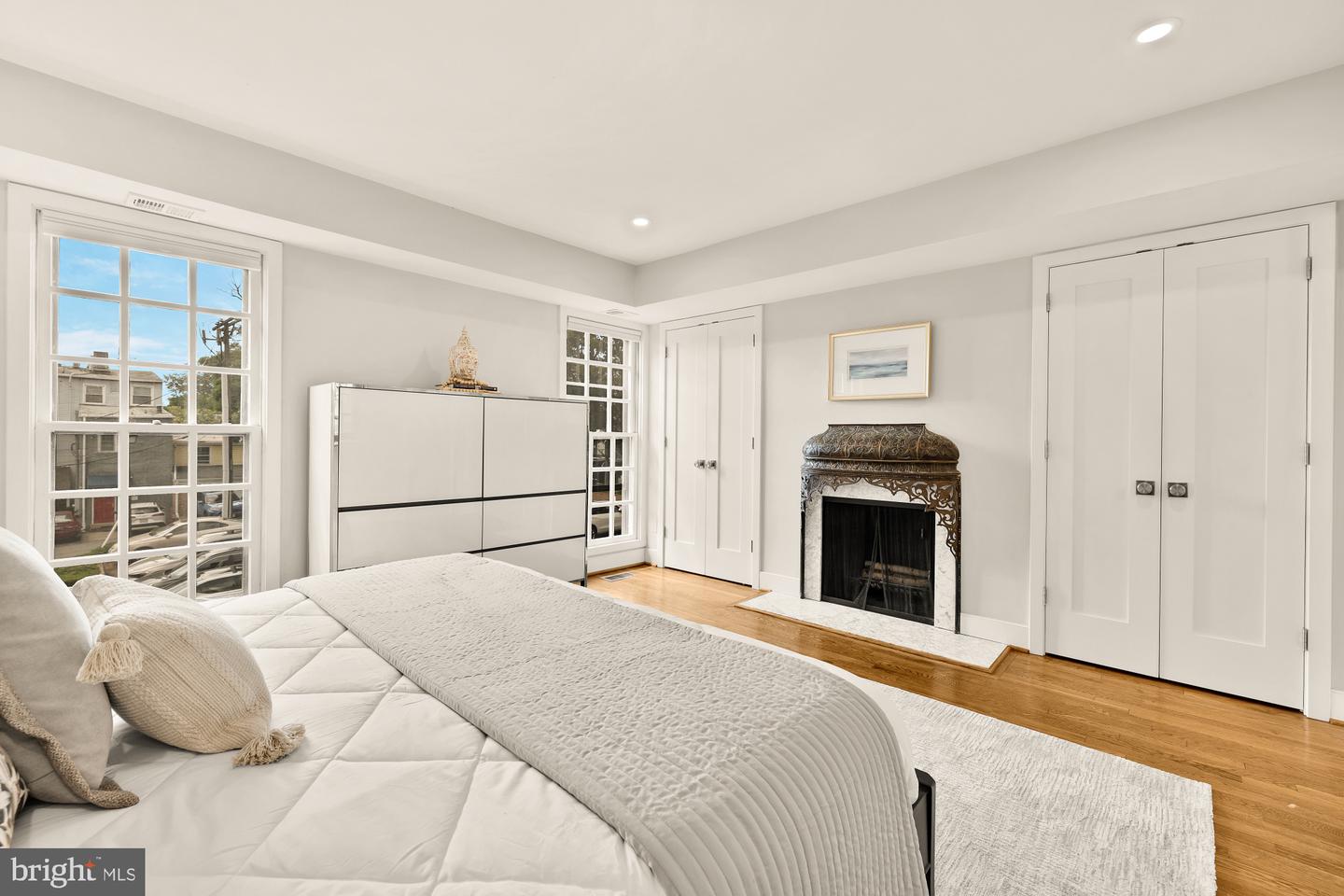 421 S SAINT ASAPH ST, ALEXANDRIA, Virginia 22314, 4 Bedrooms Bedrooms, ,3 BathroomsBathrooms,Residential,For sale,421 S SAINT ASAPH ST,VAAX2046668 MLS # VAAX2046668