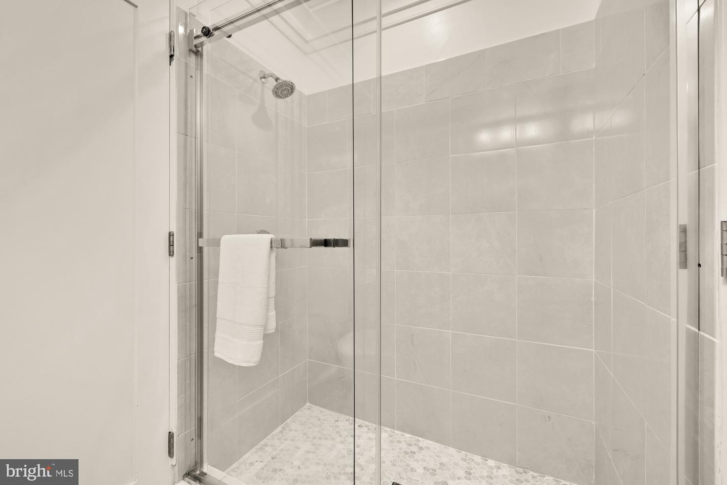 421 S SAINT ASAPH ST, ALEXANDRIA, Virginia 22314, 4 Bedrooms Bedrooms, ,3 BathroomsBathrooms,Residential,For sale,421 S SAINT ASAPH ST,VAAX2046668 MLS # VAAX2046668