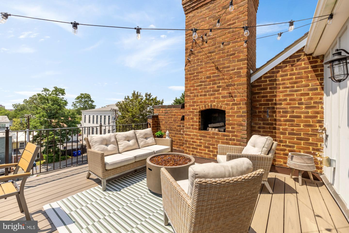 421 S SAINT ASAPH ST, ALEXANDRIA, Virginia 22314, 4 Bedrooms Bedrooms, ,3 BathroomsBathrooms,Residential,For sale,421 S SAINT ASAPH ST,VAAX2046668 MLS # VAAX2046668