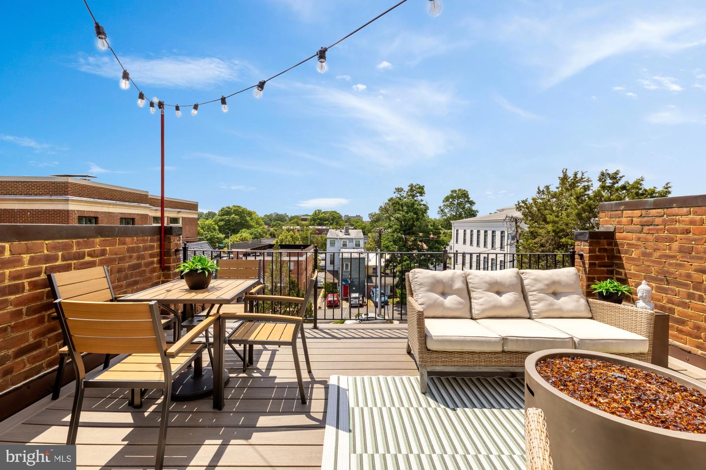 421 S SAINT ASAPH ST, ALEXANDRIA, Virginia 22314, 4 Bedrooms Bedrooms, ,3 BathroomsBathrooms,Residential,For sale,421 S SAINT ASAPH ST,VAAX2046668 MLS # VAAX2046668