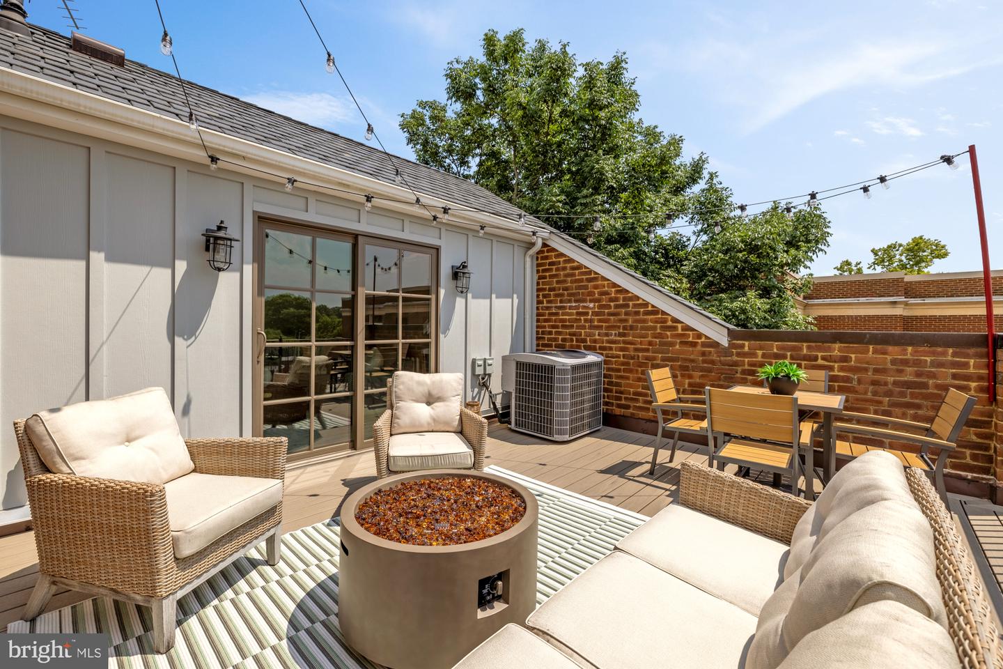 421 S SAINT ASAPH ST, ALEXANDRIA, Virginia 22314, 4 Bedrooms Bedrooms, ,3 BathroomsBathrooms,Residential,For sale,421 S SAINT ASAPH ST,VAAX2046668 MLS # VAAX2046668