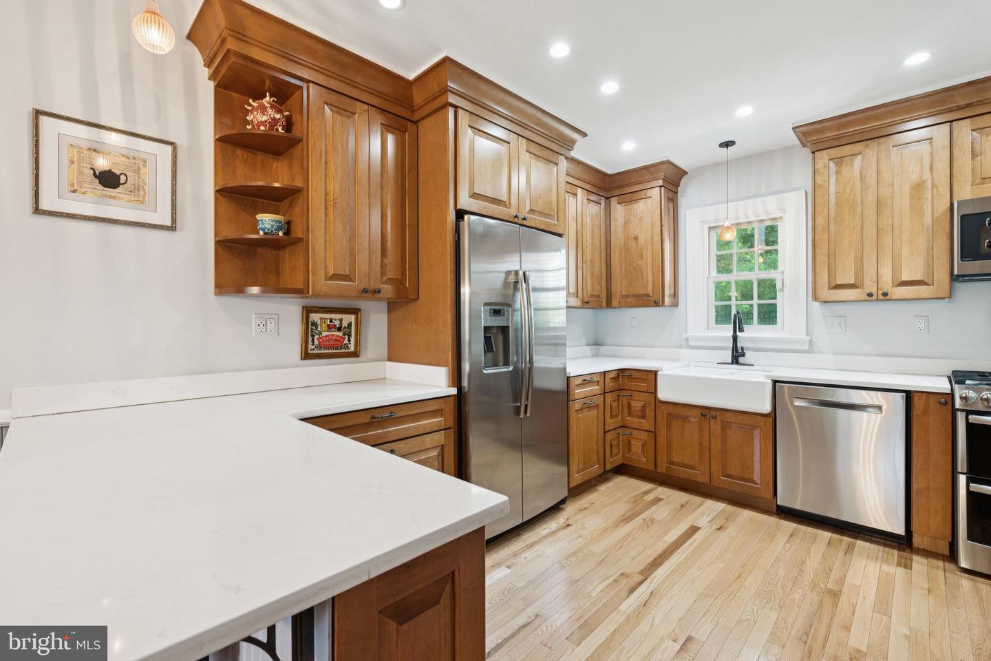 3666 MILITARY RD, ARLINGTON, Virginia 22207, 3 Bedrooms Bedrooms, ,2 BathroomsBathrooms,Residential,For sale,3666 MILITARY RD,VAAR2059480 MLS # VAAR2059480