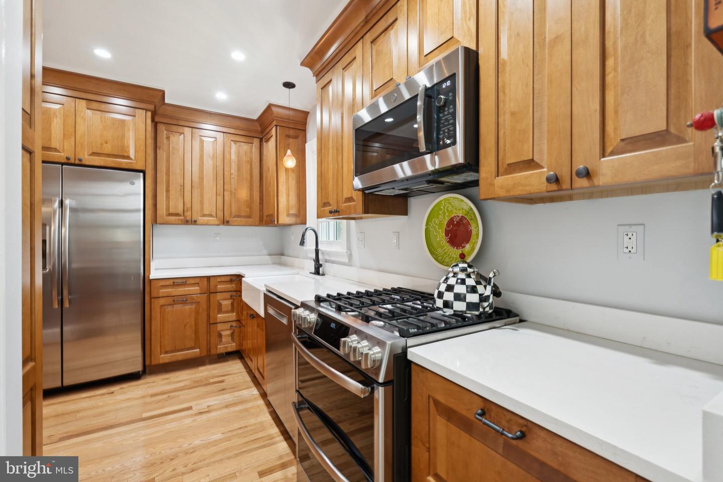 3666 MILITARY RD, ARLINGTON, Virginia 22207, 3 Bedrooms Bedrooms, ,2 BathroomsBathrooms,Residential,For sale,3666 MILITARY RD,VAAR2059480 MLS # VAAR2059480