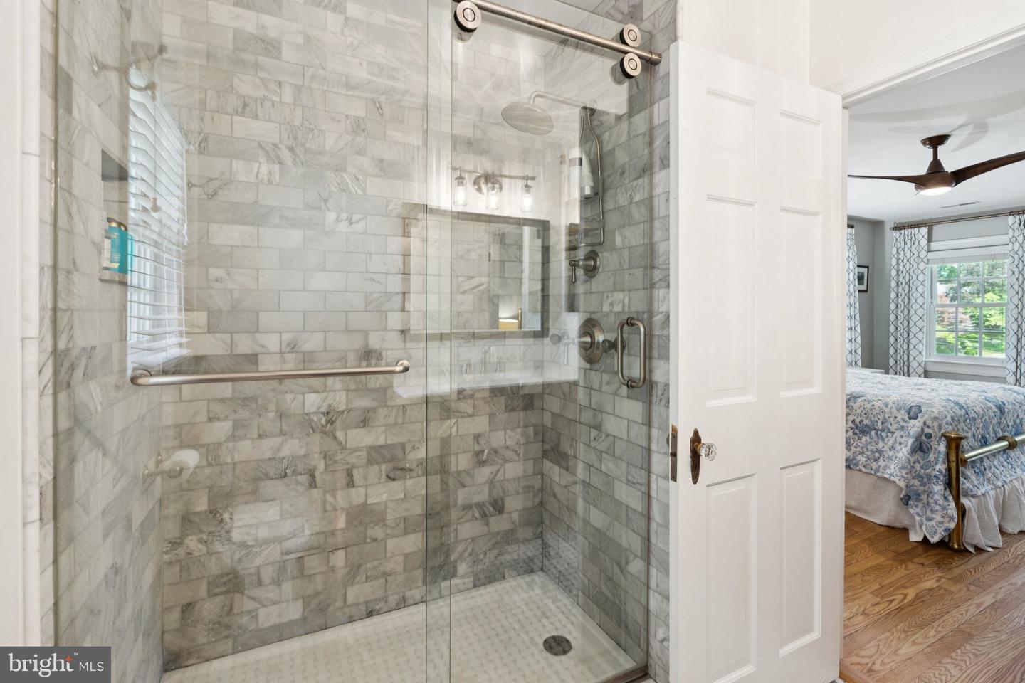 3666 MILITARY RD, ARLINGTON, Virginia 22207, 3 Bedrooms Bedrooms, ,2 BathroomsBathrooms,Residential,For sale,3666 MILITARY RD,VAAR2059480 MLS # VAAR2059480