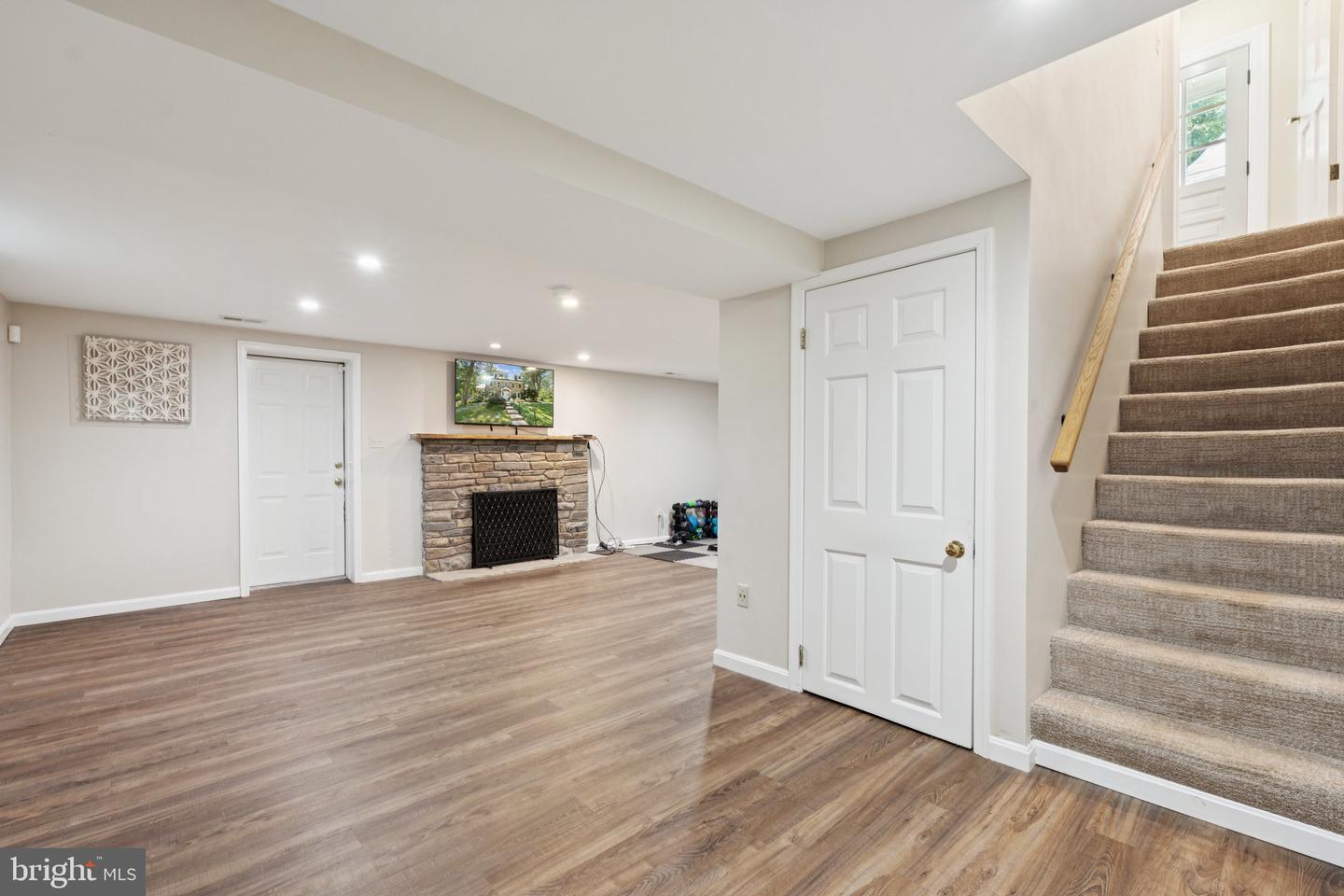 3666 MILITARY RD, ARLINGTON, Virginia 22207, 3 Bedrooms Bedrooms, ,2 BathroomsBathrooms,Residential,For sale,3666 MILITARY RD,VAAR2059480 MLS # VAAR2059480