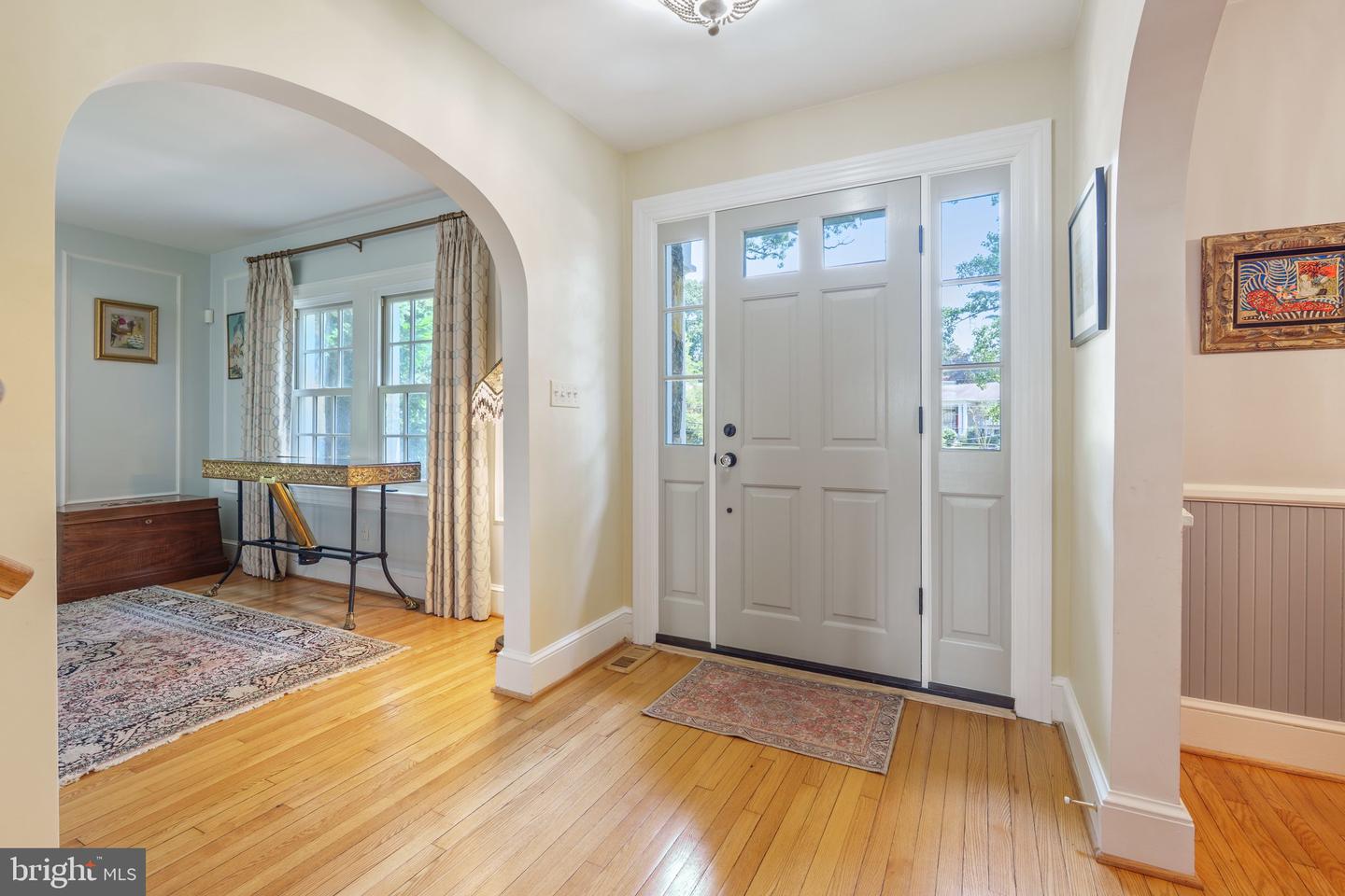 3666 MILITARY RD, ARLINGTON, Virginia 22207, 3 Bedrooms Bedrooms, ,2 BathroomsBathrooms,Residential,For sale,3666 MILITARY RD,VAAR2059480 MLS # VAAR2059480