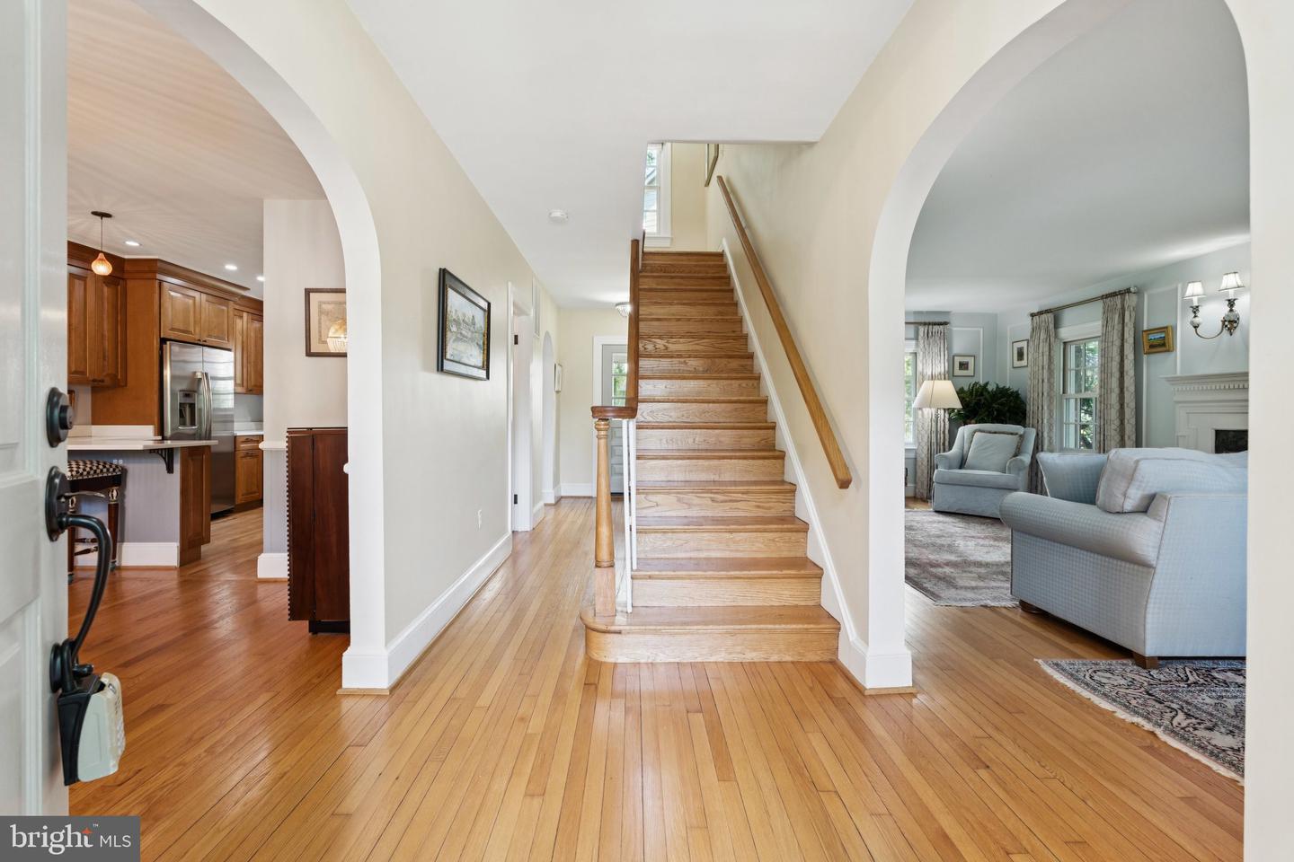 3666 MILITARY RD, ARLINGTON, Virginia 22207, 3 Bedrooms Bedrooms, ,2 BathroomsBathrooms,Residential,For sale,3666 MILITARY RD,VAAR2059480 MLS # VAAR2059480