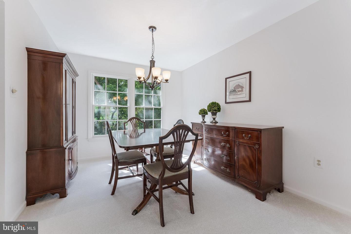 13145 LADYBANK LN, HERNDON, Virginia 20171, 4 Bedrooms Bedrooms, ,3 BathroomsBathrooms,Residential,For sale,13145 LADYBANK LN,VAFX2248910 MLS # VAFX2248910