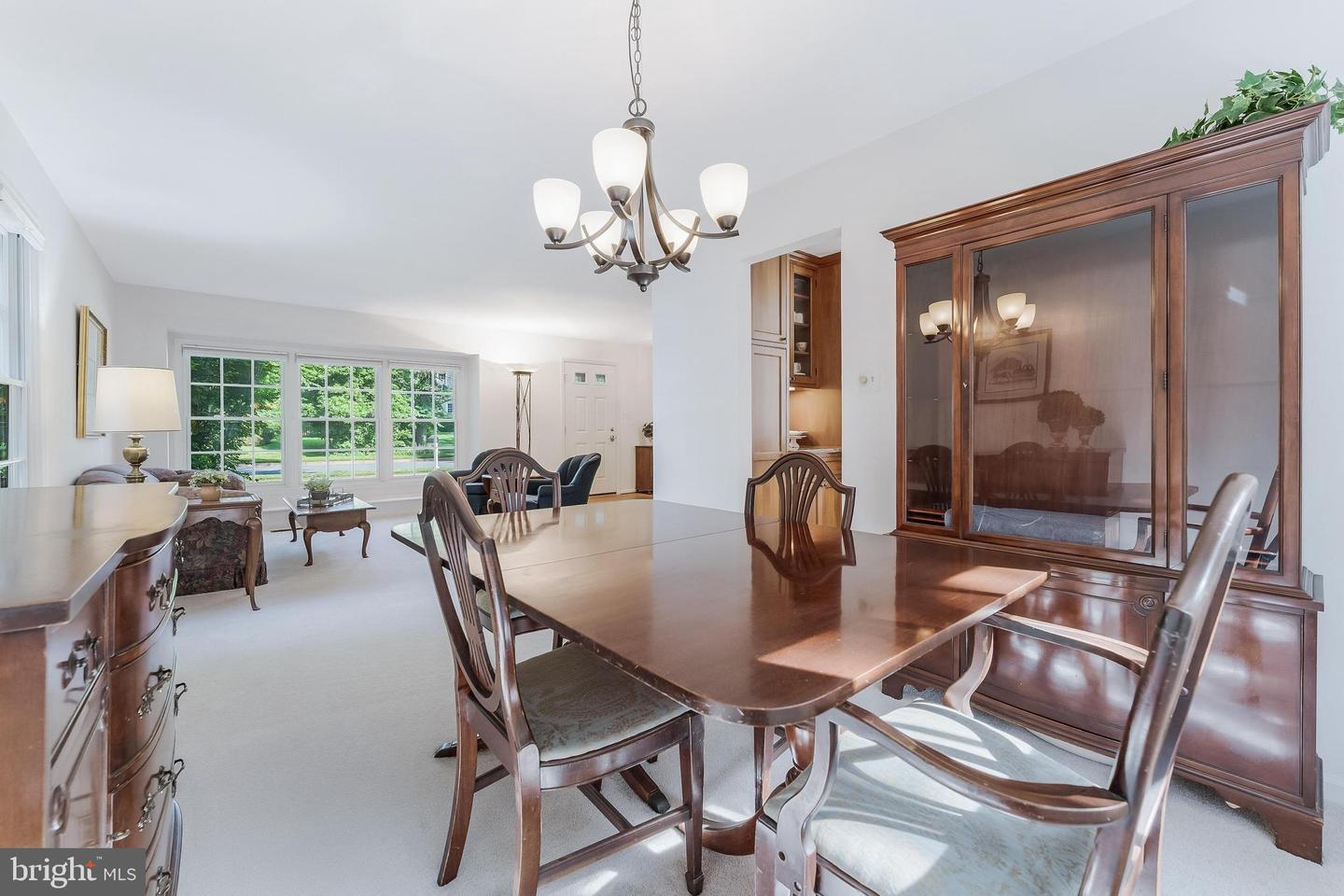 13145 LADYBANK LN, HERNDON, Virginia 20171, 4 Bedrooms Bedrooms, ,3 BathroomsBathrooms,Residential,For sale,13145 LADYBANK LN,VAFX2248910 MLS # VAFX2248910