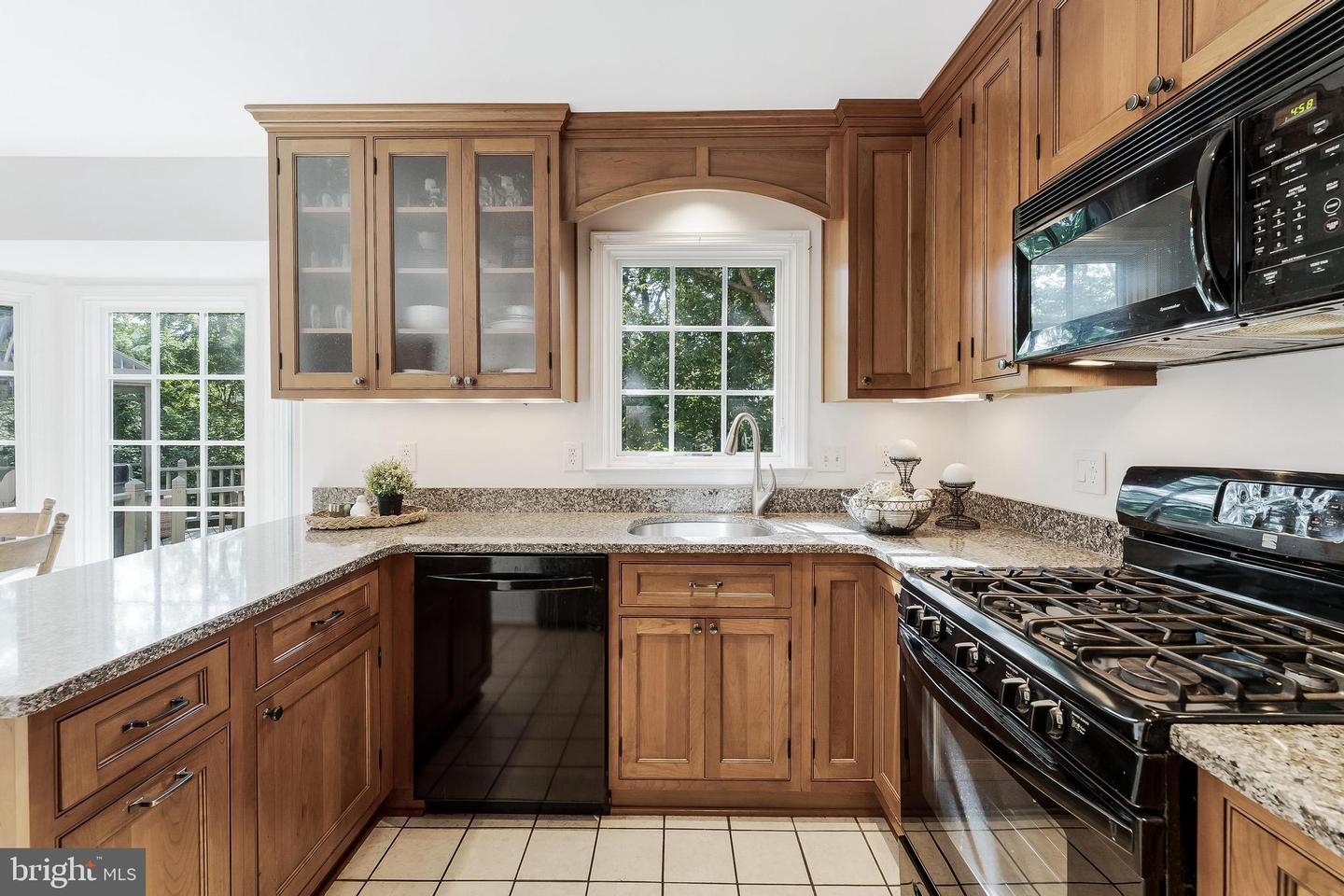 13145 LADYBANK LN, HERNDON, Virginia 20171, 4 Bedrooms Bedrooms, ,3 BathroomsBathrooms,Residential,For sale,13145 LADYBANK LN,VAFX2248910 MLS # VAFX2248910