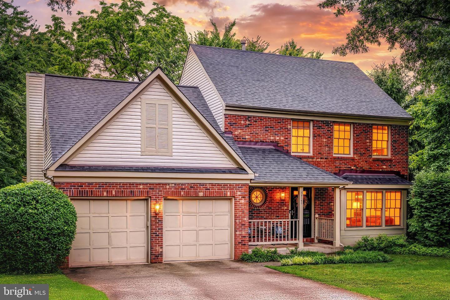 13145 LADYBANK LN, HERNDON, Virginia 20171, 4 Bedrooms Bedrooms, ,3 BathroomsBathrooms,Residential,For sale,13145 LADYBANK LN,VAFX2248910 MLS # VAFX2248910
