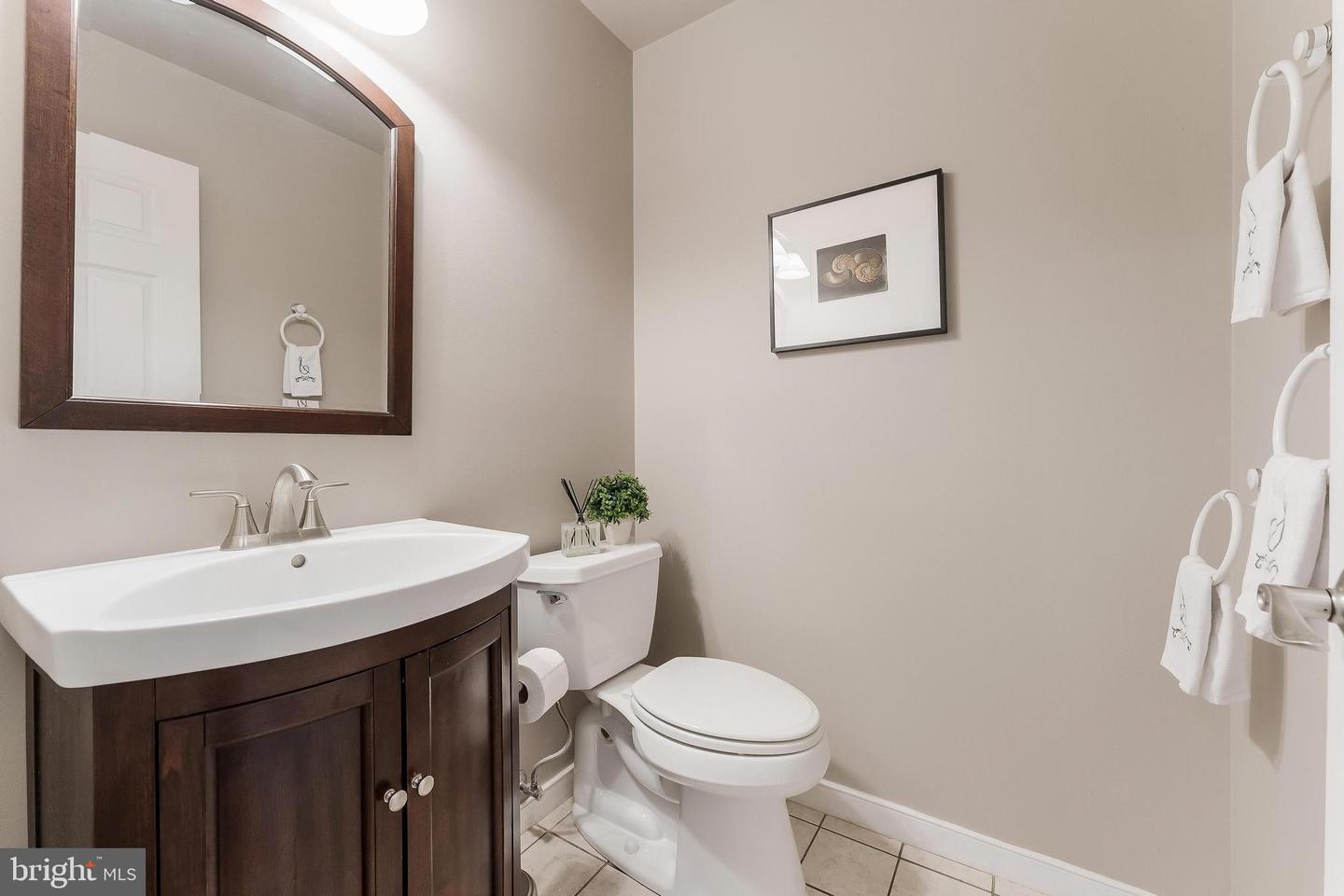 13145 LADYBANK LN, HERNDON, Virginia 20171, 4 Bedrooms Bedrooms, ,3 BathroomsBathrooms,Residential,For sale,13145 LADYBANK LN,VAFX2248910 MLS # VAFX2248910