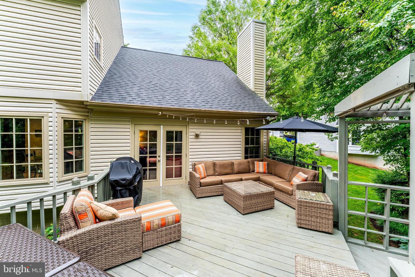 13145 LADYBANK LN, HERNDON, Virginia 20171, 4 Bedrooms Bedrooms, ,3 BathroomsBathrooms,Residential,For sale,13145 LADYBANK LN,VAFX2248910 MLS # VAFX2248910