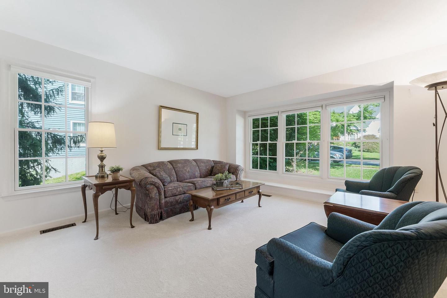 13145 LADYBANK LN, HERNDON, Virginia 20171, 4 Bedrooms Bedrooms, ,3 BathroomsBathrooms,Residential,For sale,13145 LADYBANK LN,VAFX2248910 MLS # VAFX2248910