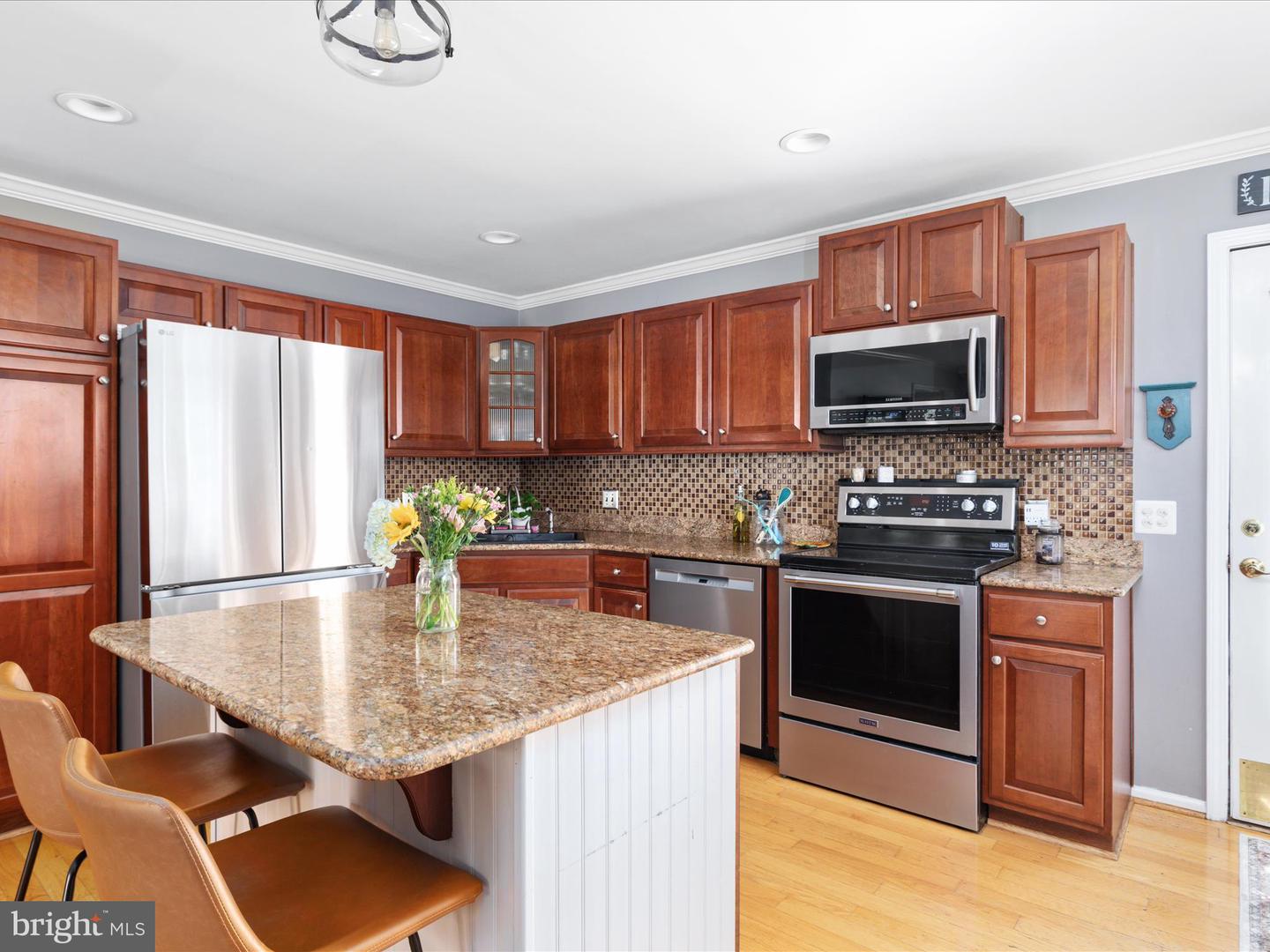 130 S 12TH ST, PURCELLVILLE, Virginia 20132, 4 Bedrooms Bedrooms, ,2 BathroomsBathrooms,Residential,For sale,130 S 12TH ST,VALO2099954 MLS # VALO2099954