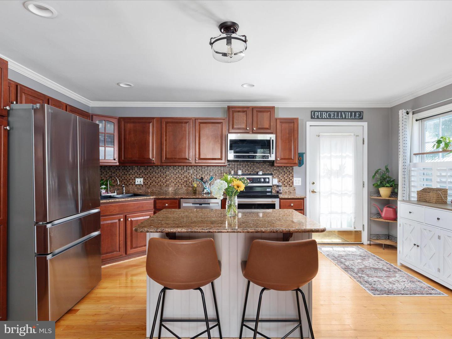 130 S 12TH ST, PURCELLVILLE, Virginia 20132, 4 Bedrooms Bedrooms, ,2 BathroomsBathrooms,Residential,For sale,130 S 12TH ST,VALO2099954 MLS # VALO2099954