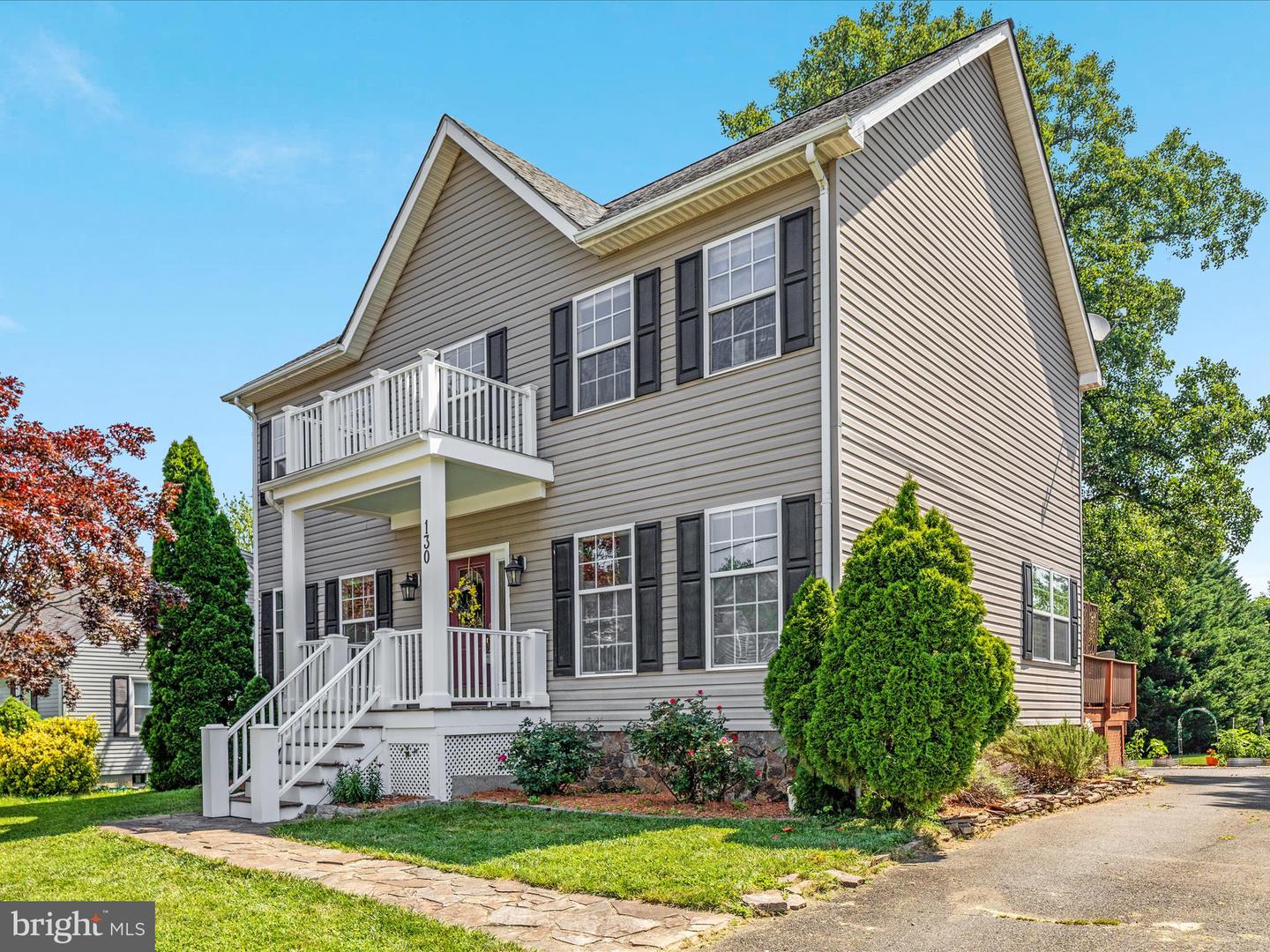 130 S 12TH ST, PURCELLVILLE, Virginia 20132, 4 Bedrooms Bedrooms, ,2 BathroomsBathrooms,Residential,For sale,130 S 12TH ST,VALO2099954 MLS # VALO2099954