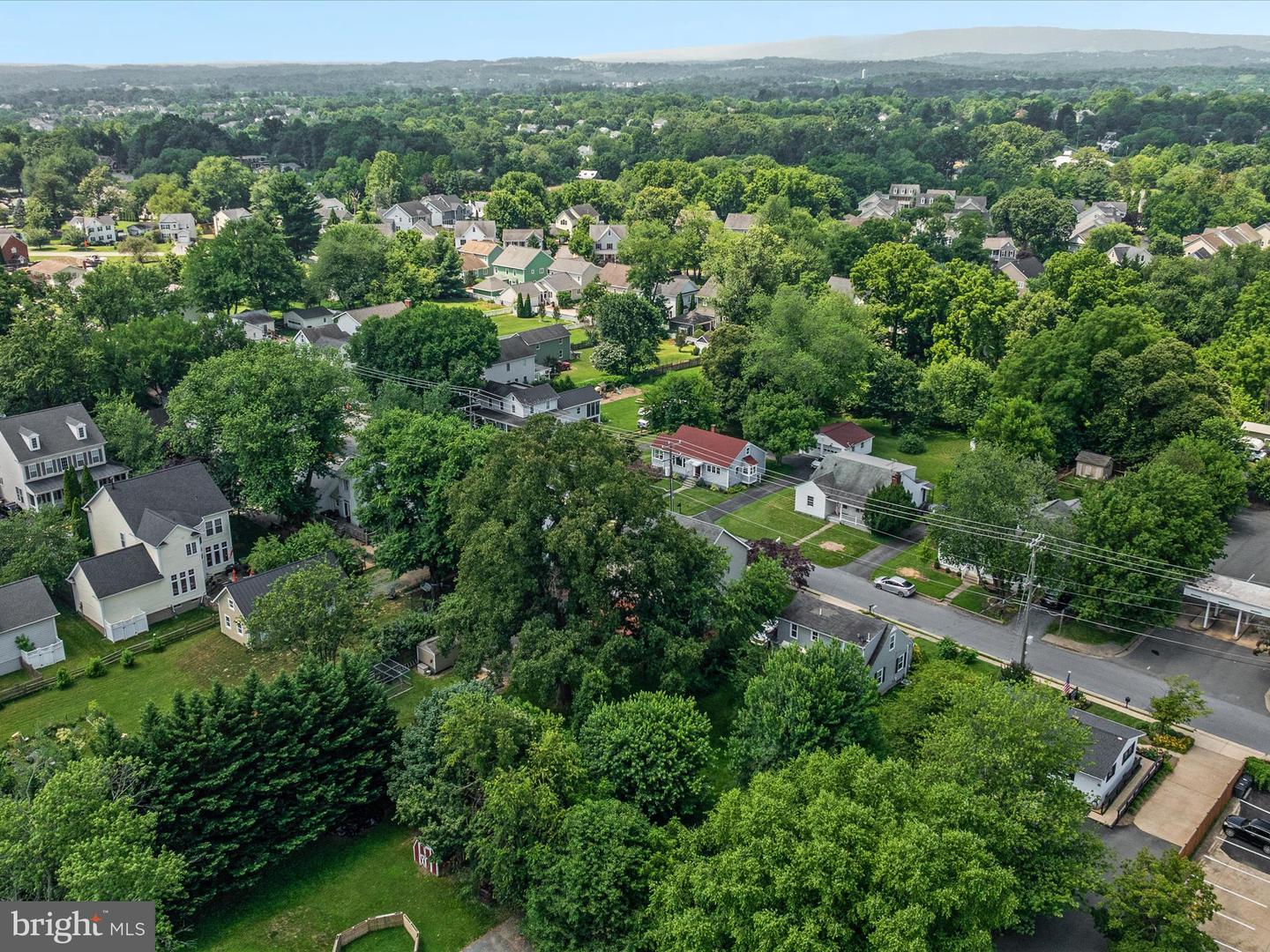 130 S 12TH ST, PURCELLVILLE, Virginia 20132, 4 Bedrooms Bedrooms, ,2 BathroomsBathrooms,Residential,For sale,130 S 12TH ST,VALO2099954 MLS # VALO2099954