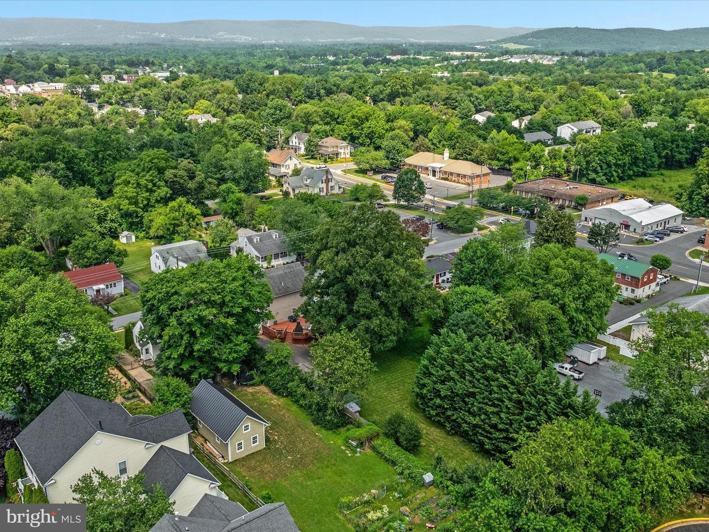 130 S 12TH ST, PURCELLVILLE, Virginia 20132, 4 Bedrooms Bedrooms, ,2 BathroomsBathrooms,Residential,For sale,130 S 12TH ST,VALO2099954 MLS # VALO2099954