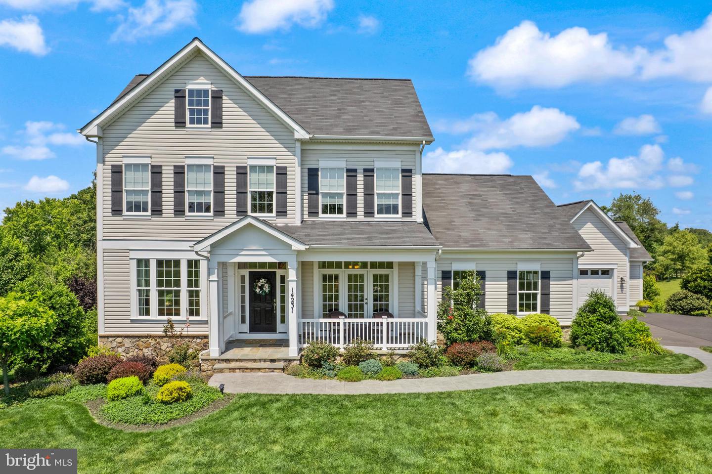 14231 COURTNEY MEADOW PL, LEESBURG, Virginia 20176, 5 Bedrooms Bedrooms, ,3 BathroomsBathrooms,Residential,For sale,14231 COURTNEY MEADOW PL,VALO2099962 MLS # VALO2099962