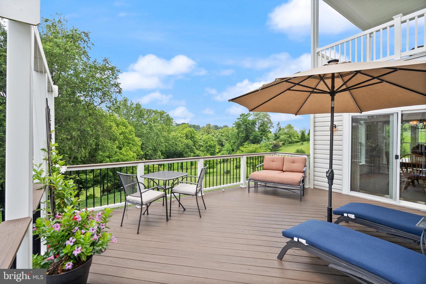 14231 COURTNEY MEADOW PL, LEESBURG, Virginia 20176, 5 Bedrooms Bedrooms, ,3 BathroomsBathrooms,Residential,For sale,14231 COURTNEY MEADOW PL,VALO2099962 MLS # VALO2099962