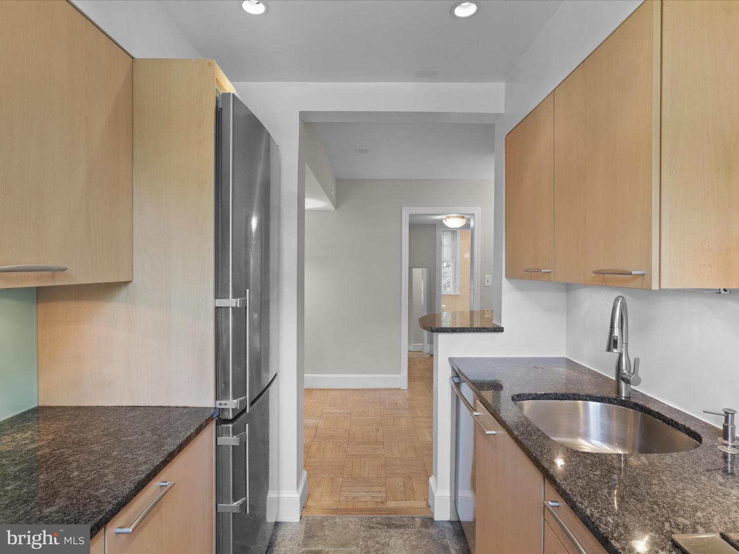 2721 ORDWAY ST NW #5, WASHINGTON, District Of Columbia 20008, 2 Bedrooms Bedrooms, ,1 BathroomBathrooms,Residential,For sale,2721 ORDWAY ST NW #5,DCDC2206510 MLS # DCDC2206510