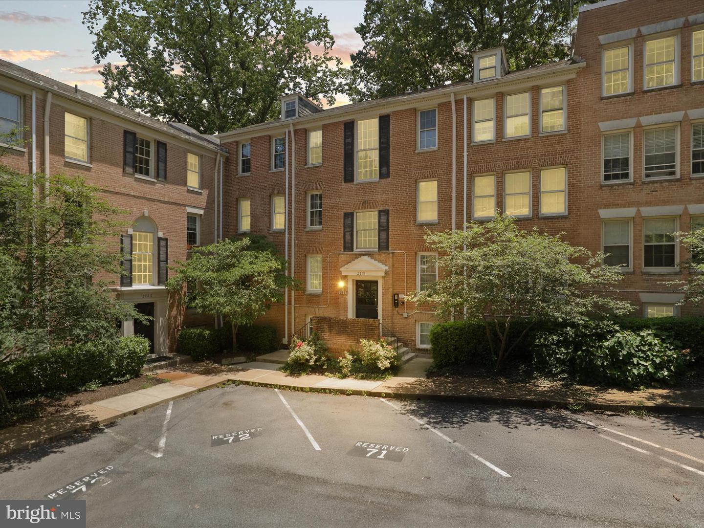 2721 ORDWAY ST NW #5, WASHINGTON, District Of Columbia 20008, 2 Bedrooms Bedrooms, ,1 BathroomBathrooms,Residential,For sale,2721 ORDWAY ST NW #5,DCDC2206510 MLS # DCDC2206510