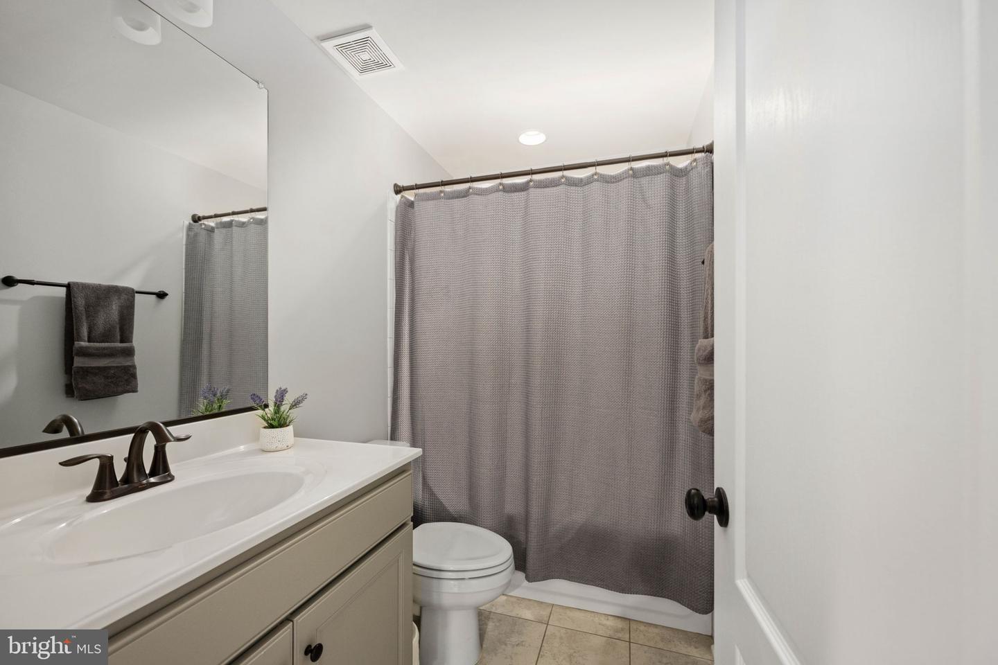 601 COASTAL AVE, STAFFORD, Virginia 22554, 5 Bedrooms Bedrooms, ,3 BathroomsBathrooms,Residential,For sale,601 COASTAL AVE,VAST2039946 MLS # VAST2039946