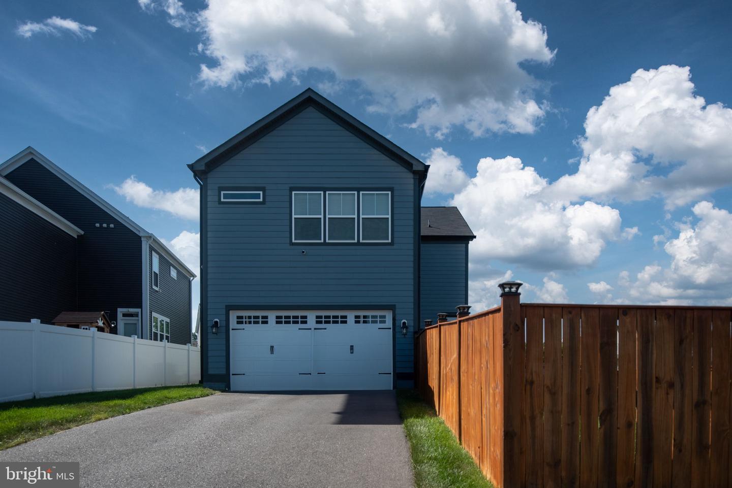 601 COASTAL AVE, STAFFORD, Virginia 22554, 5 Bedrooms Bedrooms, ,3 BathroomsBathrooms,Residential,For sale,601 COASTAL AVE,VAST2039946 MLS # VAST2039946
