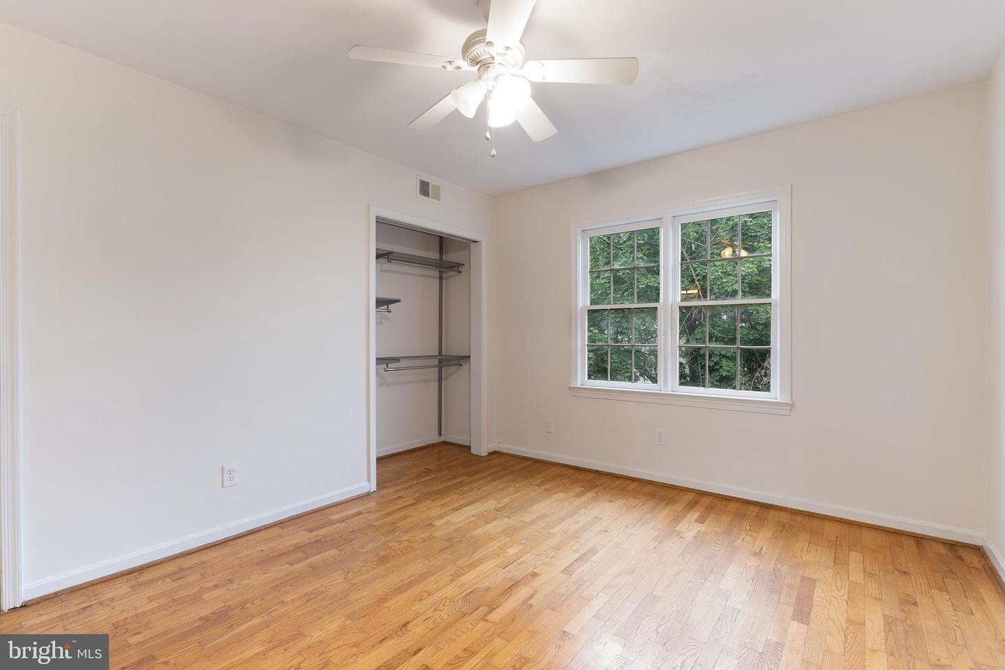 542 7TH ST SE, WASHINGTON, District Of Columbia 20003, 2 Bedrooms Bedrooms, ,2 BathroomsBathrooms,Residential,For sale,542 7TH ST SE,DCDC2206504 MLS # DCDC2206504