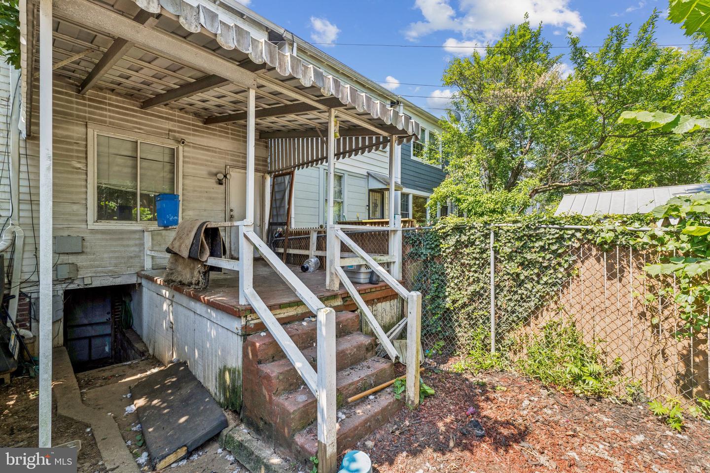 324 BRYANT ST NE, WASHINGTON, District Of Columbia 20002, 2 Bedrooms Bedrooms, ,2 BathroomsBathrooms,Residential,For sale,324 BRYANT ST NE,DCDC2206506 MLS # DCDC2206506