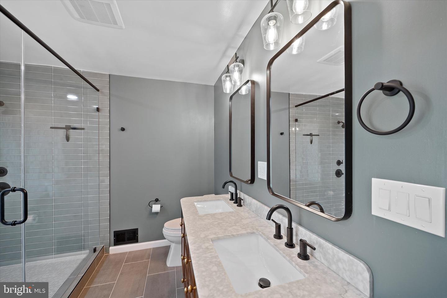 2416 YOUNGS DR, HAYMARKET, Virginia 20169, 5 Bedrooms Bedrooms, ,4 BathroomsBathrooms,Residential,For sale,2416 YOUNGS DR,VAPW2097492 MLS # VAPW2097492