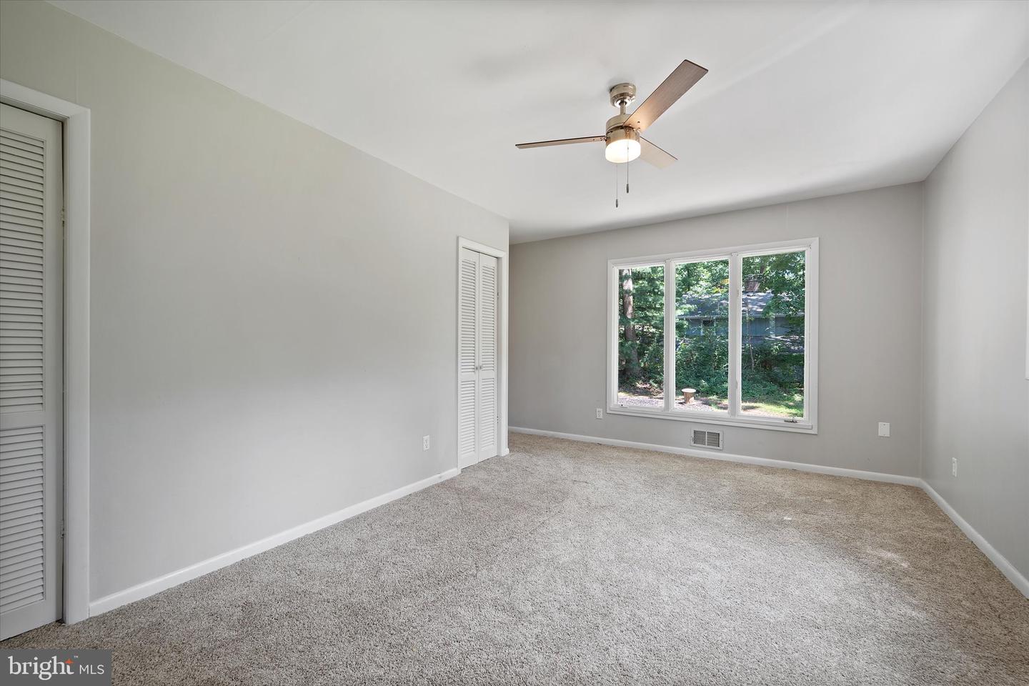 2416 YOUNGS DR, HAYMARKET, Virginia 20169, 5 Bedrooms Bedrooms, ,4 BathroomsBathrooms,Residential,For sale,2416 YOUNGS DR,VAPW2097492 MLS # VAPW2097492