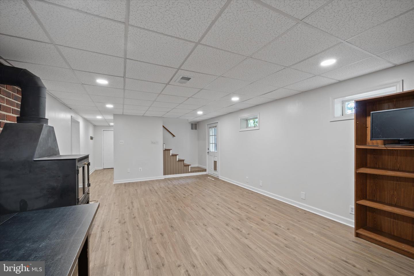 2416 YOUNGS DR, HAYMARKET, Virginia 20169, 5 Bedrooms Bedrooms, ,4 BathroomsBathrooms,Residential,For sale,2416 YOUNGS DR,VAPW2097492 MLS # VAPW2097492