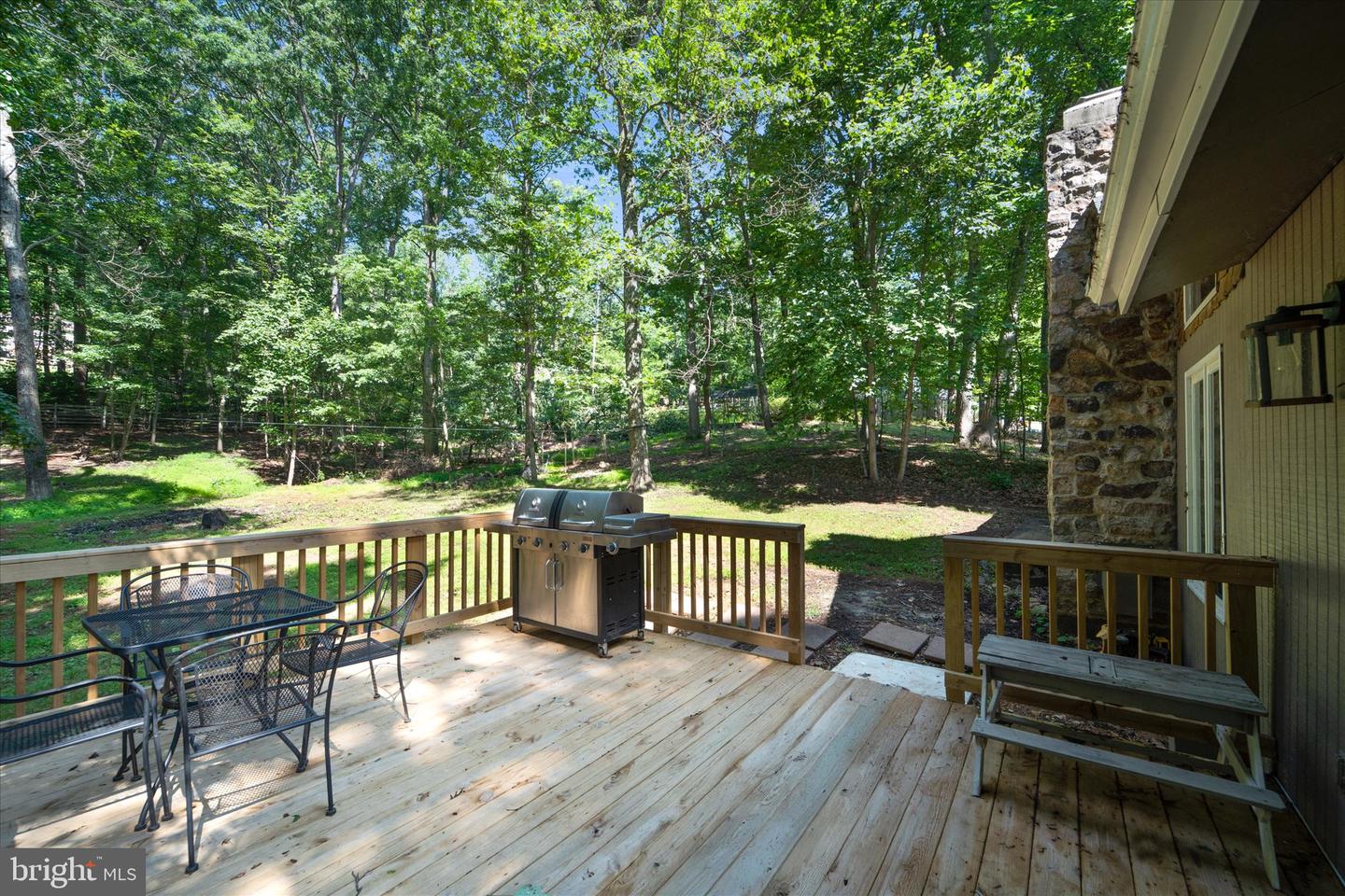 2416 YOUNGS DR, HAYMARKET, Virginia 20169, 5 Bedrooms Bedrooms, ,4 BathroomsBathrooms,Residential,For sale,2416 YOUNGS DR,VAPW2097492 MLS # VAPW2097492