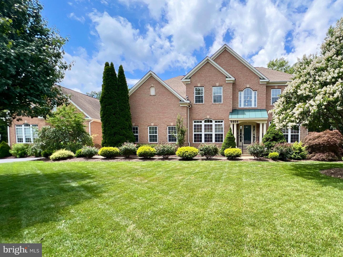 9404 DUNEDIN CT, FREDERICKSBURG, Virginia 22407, 6 Bedrooms Bedrooms, ,6 BathroomsBathrooms,Residential,For sale,9404 DUNEDIN CT,VASP2034088 MLS # VASP2034088