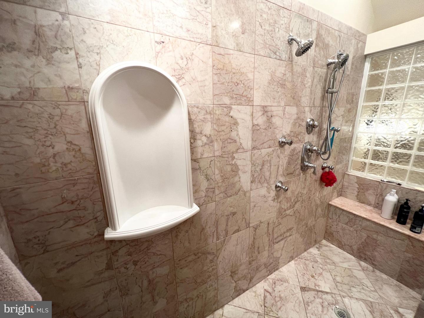 9404 DUNEDIN CT, FREDERICKSBURG, Virginia 22407, 6 Bedrooms Bedrooms, ,6 BathroomsBathrooms,Residential,For sale,9404 DUNEDIN CT,VASP2034088 MLS # VASP2034088