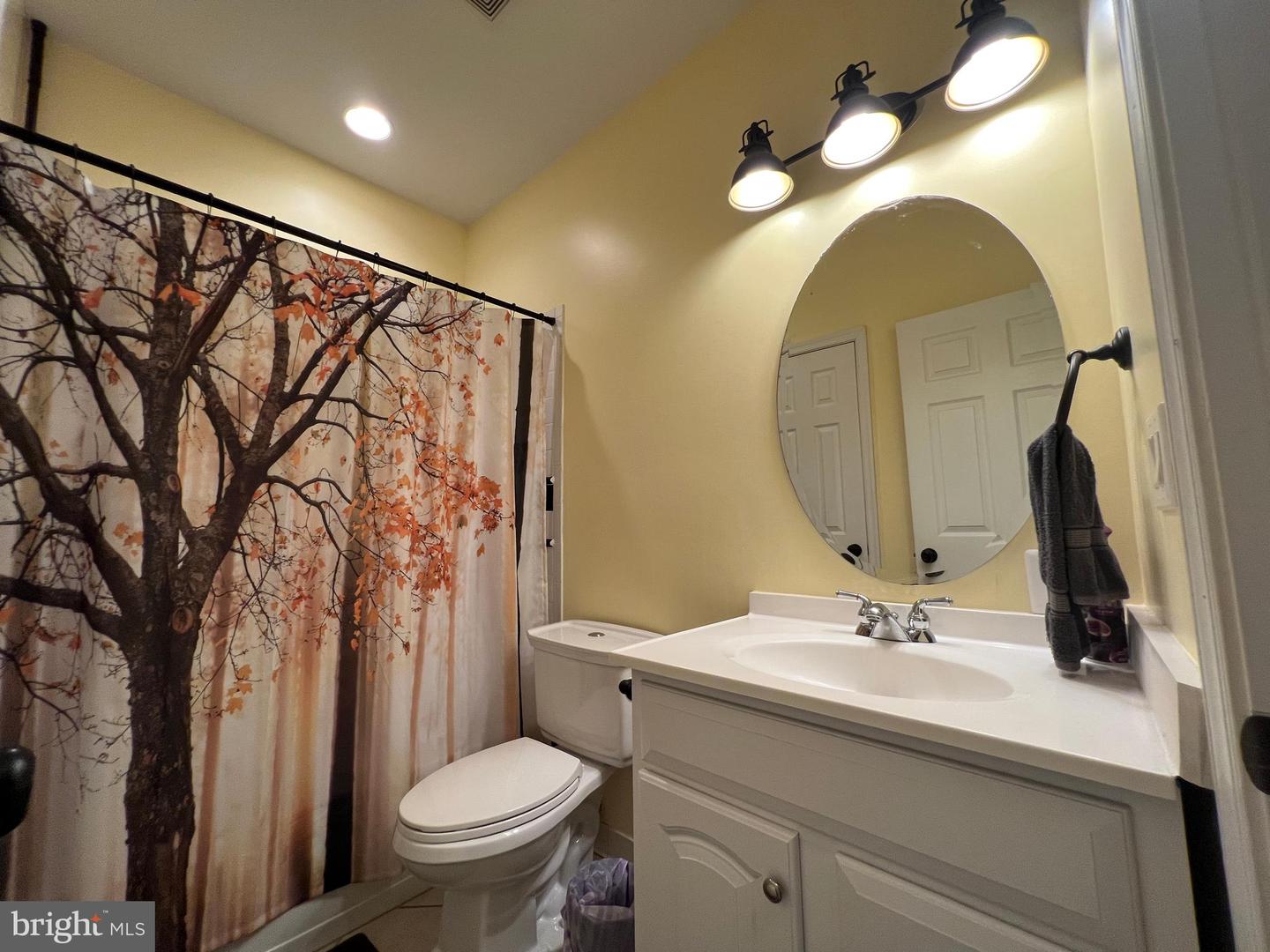 9404 DUNEDIN CT, FREDERICKSBURG, Virginia 22407, 6 Bedrooms Bedrooms, ,6 BathroomsBathrooms,Residential,For sale,9404 DUNEDIN CT,VASP2034088 MLS # VASP2034088