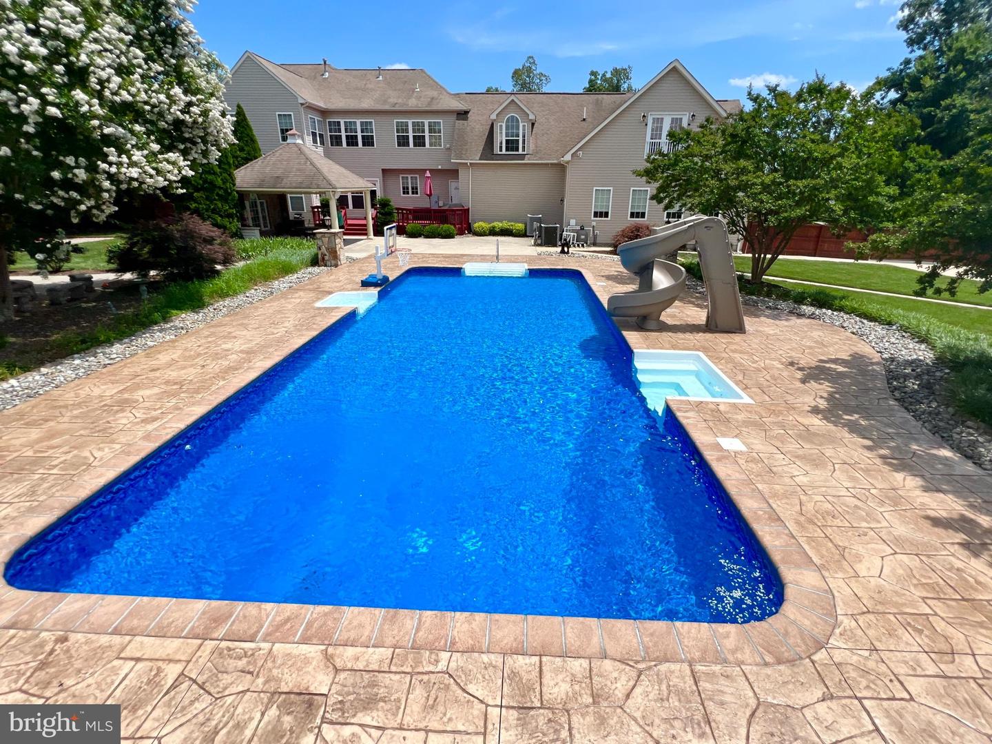9404 DUNEDIN CT, FREDERICKSBURG, Virginia 22407, 6 Bedrooms Bedrooms, ,6 BathroomsBathrooms,Residential,For sale,9404 DUNEDIN CT,VASP2034088 MLS # VASP2034088