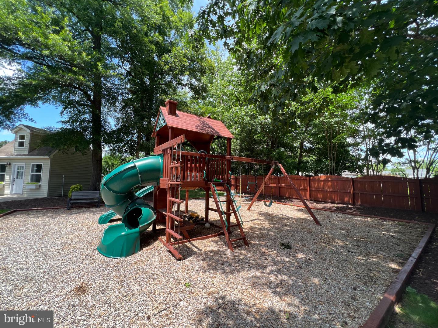 9404 DUNEDIN CT, FREDERICKSBURG, Virginia 22407, 6 Bedrooms Bedrooms, ,6 BathroomsBathrooms,Residential,For sale,9404 DUNEDIN CT,VASP2034088 MLS # VASP2034088