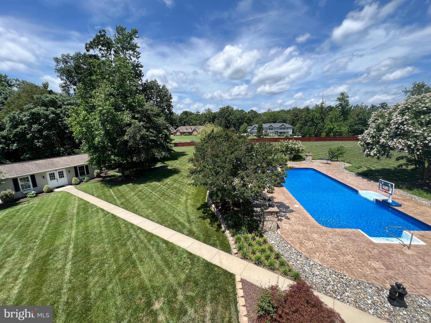 9404 DUNEDIN CT, FREDERICKSBURG, Virginia 22407, 6 Bedrooms Bedrooms, ,6 BathroomsBathrooms,Residential,For sale,9404 DUNEDIN CT,VASP2034088 MLS # VASP2034088