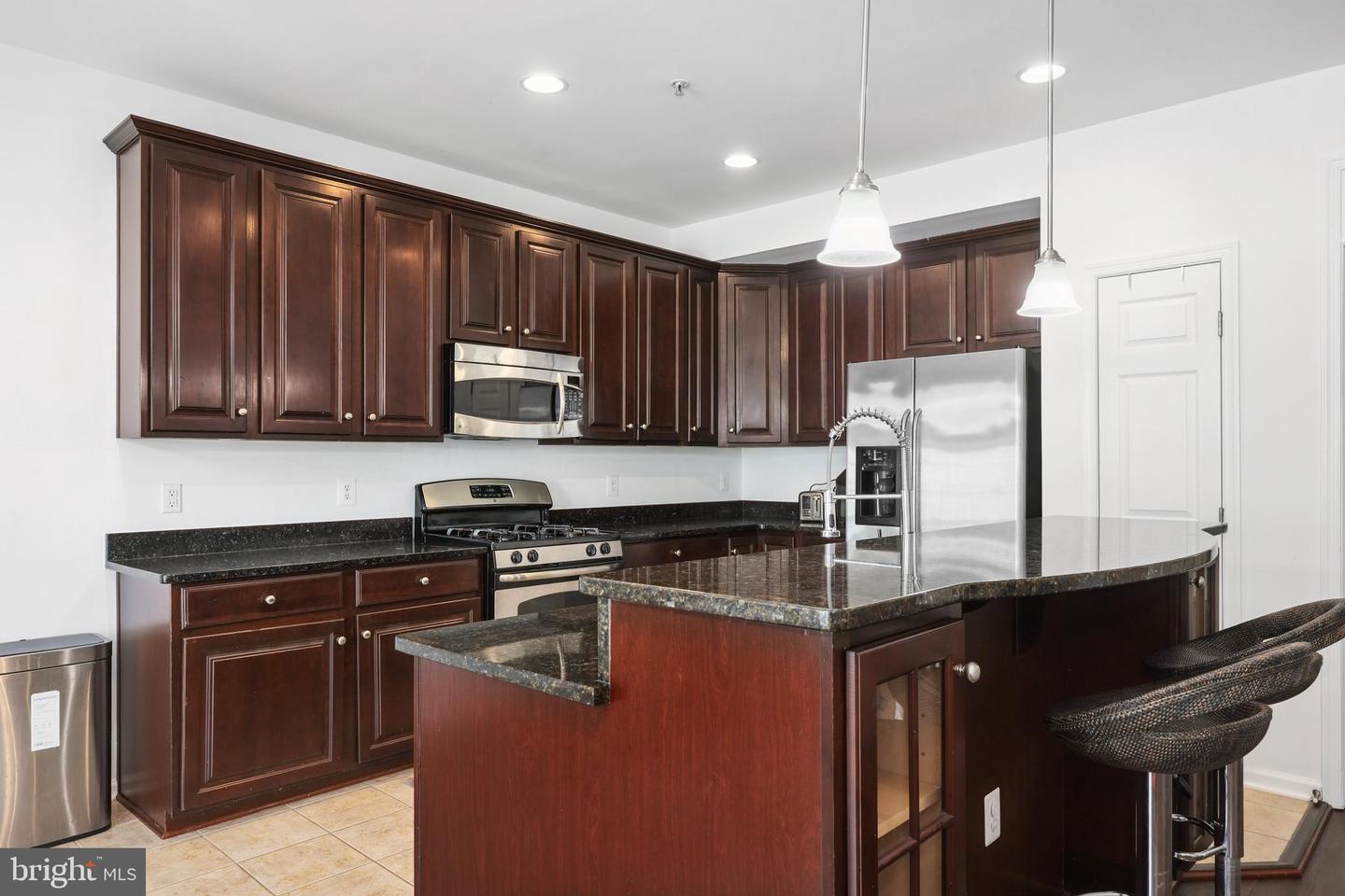 2710 SHEFFIELD HILL WAY, WOODBRIDGE, Virginia 22191, 3 Bedrooms Bedrooms, ,2 BathroomsBathrooms,Residential,For sale,2710 SHEFFIELD HILL WAY,VAPW2097518 MLS # VAPW2097518