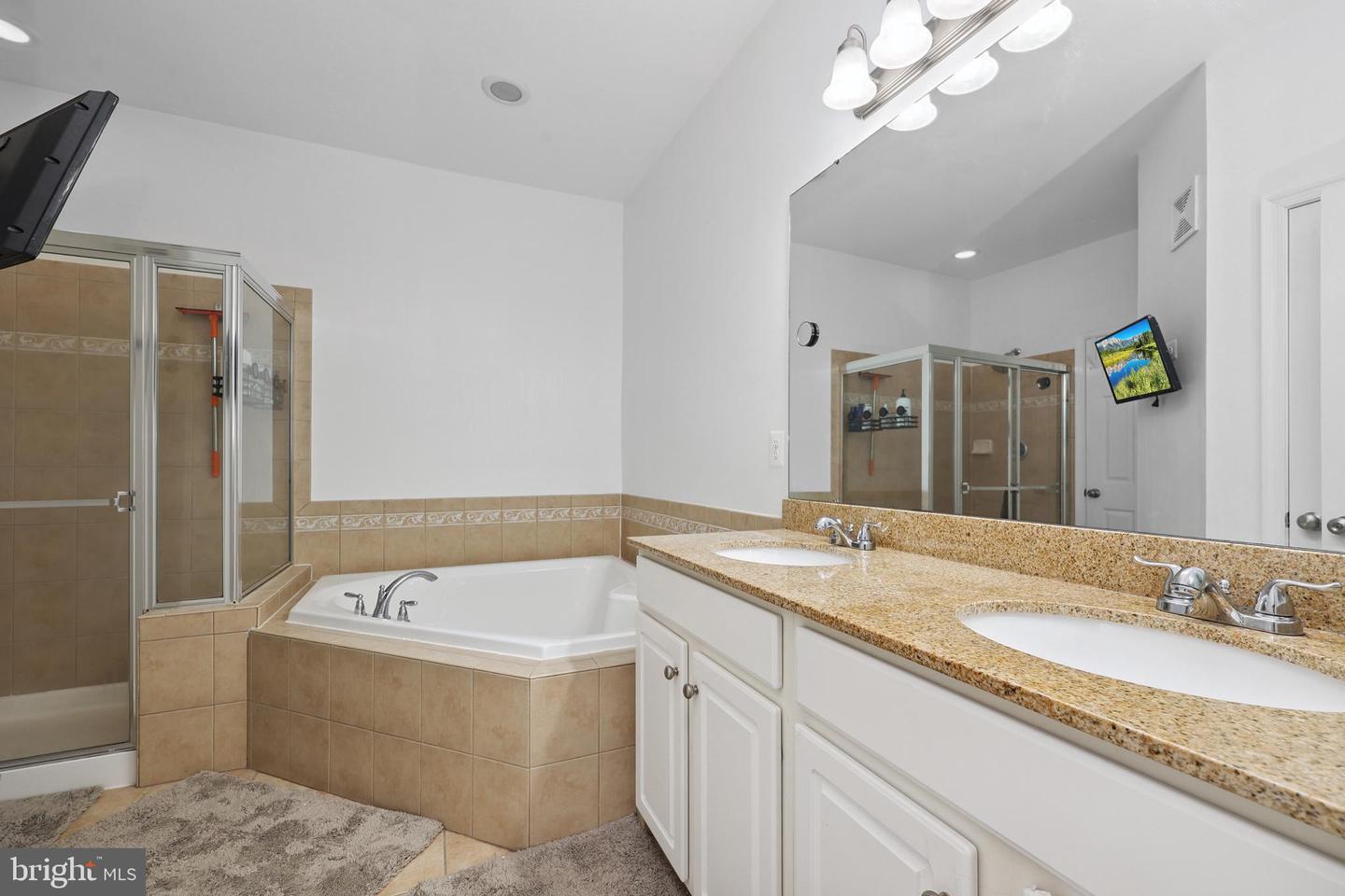 2710 SHEFFIELD HILL WAY, WOODBRIDGE, Virginia 22191, 3 Bedrooms Bedrooms, ,2 BathroomsBathrooms,Residential,For sale,2710 SHEFFIELD HILL WAY,VAPW2097518 MLS # VAPW2097518
