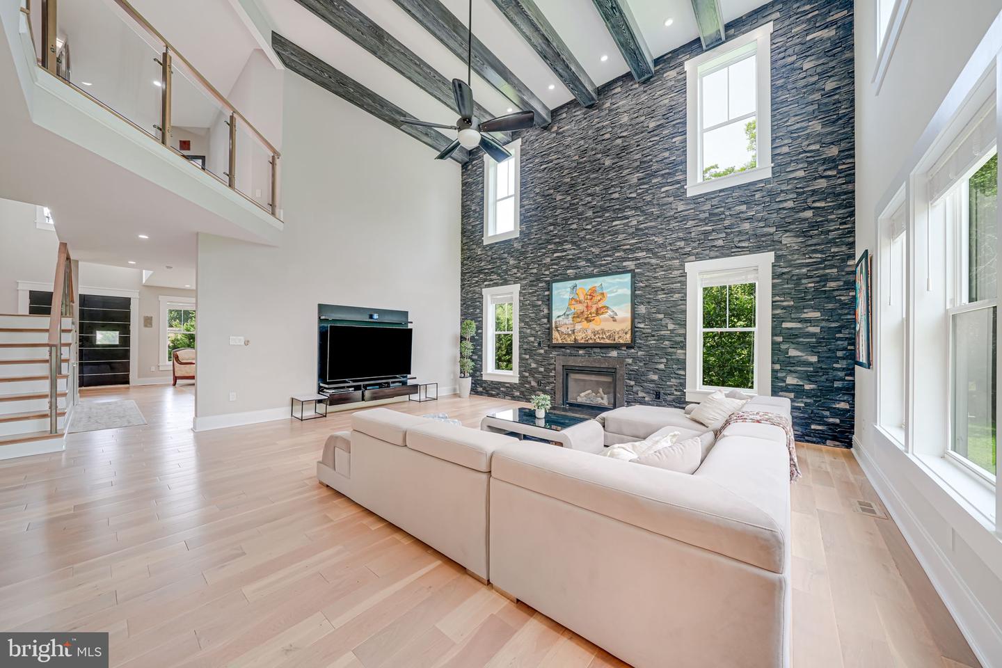 9908 BLAKE LN, OAKTON, Virginia 22124, 7 Bedrooms Bedrooms, ,7 BathroomsBathrooms,Residential,For sale,9908 BLAKE LN,VAFX2249120 MLS # VAFX2249120