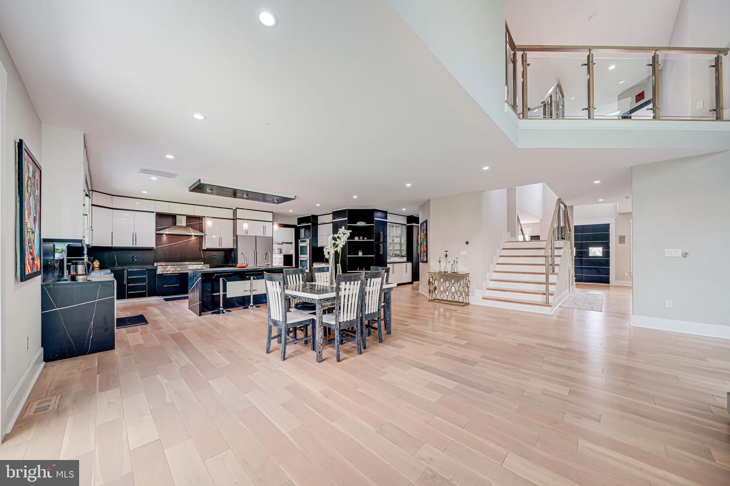 9908 BLAKE LN, OAKTON, Virginia 22124, 7 Bedrooms Bedrooms, ,7 BathroomsBathrooms,Residential,For sale,9908 BLAKE LN,VAFX2249120 MLS # VAFX2249120