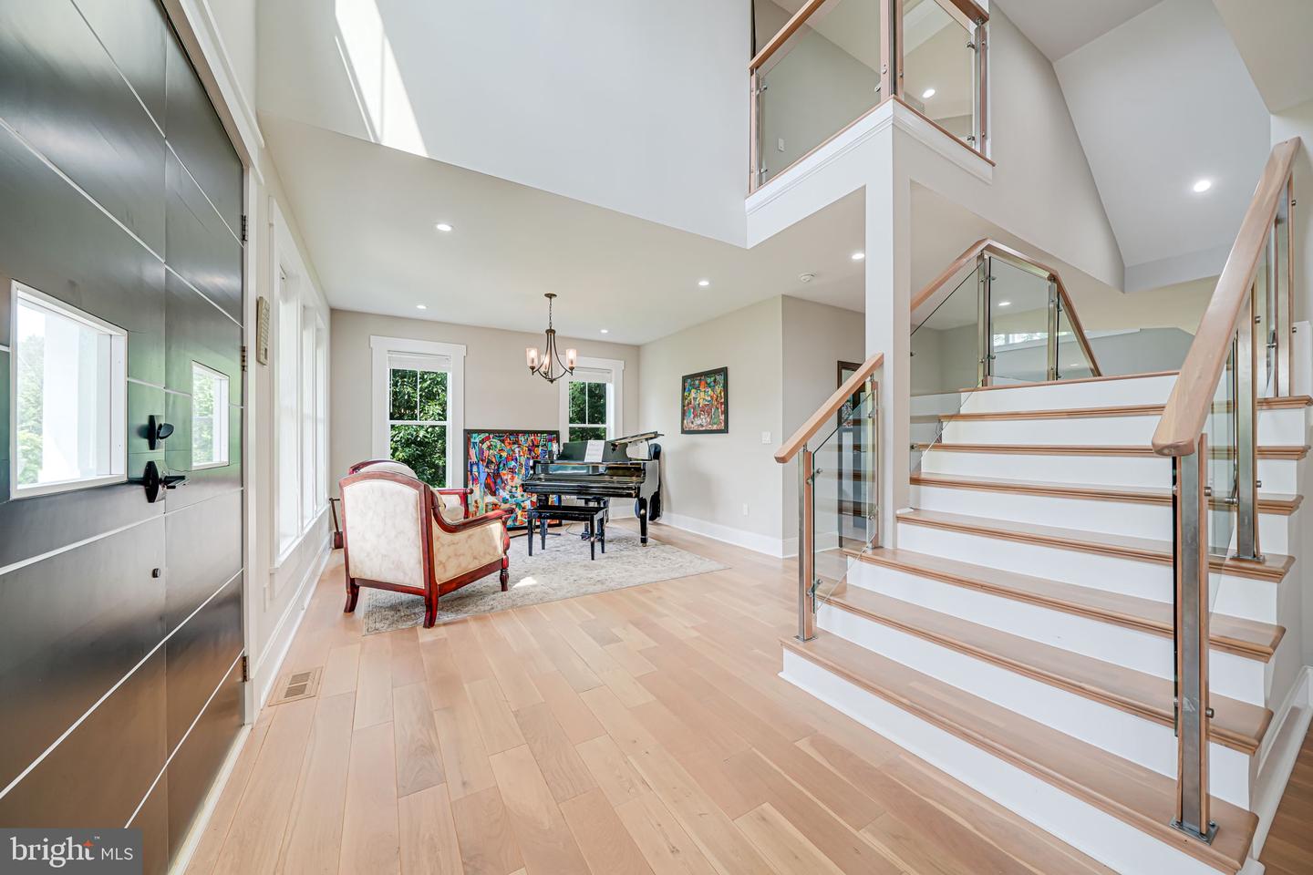 9908 BLAKE LN, OAKTON, Virginia 22124, 7 Bedrooms Bedrooms, ,7 BathroomsBathrooms,Residential,For sale,9908 BLAKE LN,VAFX2249120 MLS # VAFX2249120
